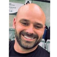 100+ Profile mit dem Suchbegriff „Terrill“