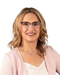 Debbie Schultz- Financial Wealth Planner