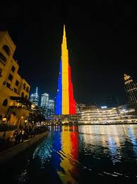 Aceasta este o listă a celor mai înalte structuri din românia. Tricolorul Pe Cea Mai InaltÄ ClÄdire Din Lume Newsin