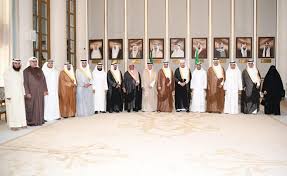 تعهد رئيس مجلس الوزراء ووزير الداخلية القطري، خالد بن خليفة بن عبد العزيز آل ثاني، اليوم الأحد 20 يونيو/حزيران، بأن بلاده تحرص على إجراء انتخابات نزيهة وشفافة لمجلس الشورى. Ø±Ø¦ÙŠØ³ Ø§Ù„ÙˆØ²Ø±Ø§Ø¡ Ø§Ù„ÙƒÙˆÙŠØªÙŠ ÙŠØ³ØªÙ‚Ø¨Ù„ Ø±Ø¦ÙŠØ³ Ù…Ø¬Ù„Ø³ Ø§Ù„Ø´ÙˆØ±Ù‰ Ø§Ù„Ø³Ø¹ÙˆØ¯ÙŠ