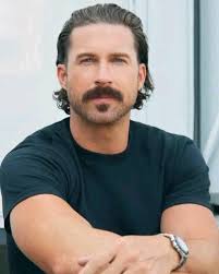 I didnt want to ask you this question but it has propelled me to do so , so  i have decided to ask . Men! you've been with her 4 a long