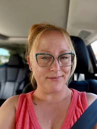 Hi l'm single l'm 25 year old l'm from Switzerland usa 🇺🇲🇨🇭