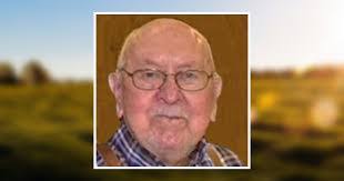 Wilbur Klein's Instagram, Twitter & Facebook