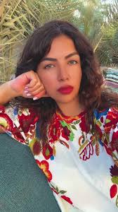 اي حاجه تيجي من ريحة الحبايب #عمرو_دياب