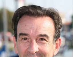 Sur wawa city, vous allez découvrir une nouvelle façon de télécharger : Un Village Francais Saison 4 Episode 8 Tel Est Pris Qui Croyait Prendre Teleobs