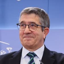 julio bruno barcena (@jlbruno13)