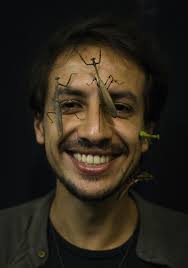 Leonardo Lanna e suas expedições em busca dos louva-a-deus na Mata  Atlântica