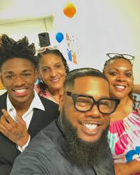 Earl Bynum Music added a new photo.