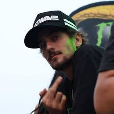 2 Questions: What type of gear oil is best to use in a 1965 4-speed top  loader transmission? Also, what type of gear oil is best for same year 8"  rear axle?