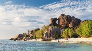 Seychellen, sonnenuntergang bei aride, vogelnaturreservat. Seychelles Holidays Book Now With British Airways