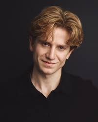 The Du Pont Engagement (Short)