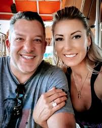 Tony Stewart and Leah Pruett — love off the track, speed
