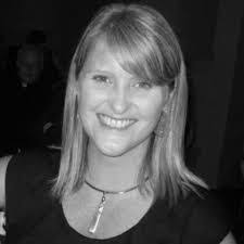 Laura Laird's Instagram, Twitter & Facebook