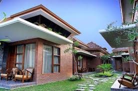 Menu & reservations make reservations. Hotel Rumput Resort Resto Yogyakarta Indonesia Ulasan Perbandingan Harga Hotel Tripadvisor