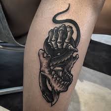 Pretty tattoos unique tattoos small tattoos cool tattoos modern tattoos creative tattoos leg tattoos black tattoos body art tattoos. 35 Snake Thigh Tattoos Ideas Tattoos Thigh Tattoo Snake Tattoo