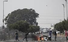 It is located in region a of the city of johannesburg metropolitan municipality and is located east of midrand (adjacent to tembisa). Rabie Ridge Midrand