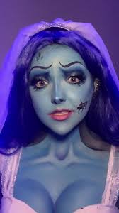 🕸Avery Lauren🕸 (@artistrybyavery)