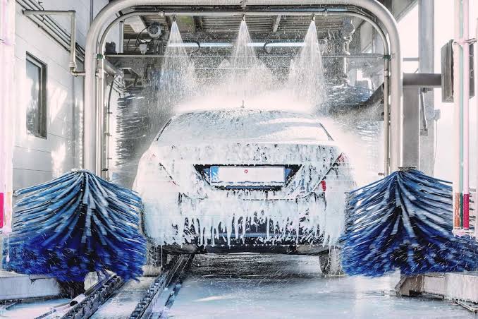 Touchless Car Wash vs. Hand Wash | Toyota of North Charlotte