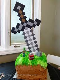 Fun, festive, and super easy minecraft birthday cake anyone can make, perfect for a minecraft how to make an easy, no fail, grass block minecraft cake recipe. 30 Coolest Homemade Minecraft Cakes For Birthday Parties