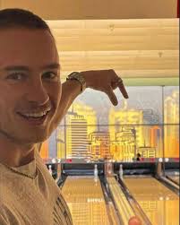 Joseph Starkey's Instagram, Twitter & Facebook