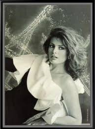 Jun 26, 2021 · 'i̇dolüm ajda' diyen defne samyeli, 'ajda hanım benim için büyük bir idol. Young Ajda Ajda Pekkan Unluler Fotograf Sanatcilar