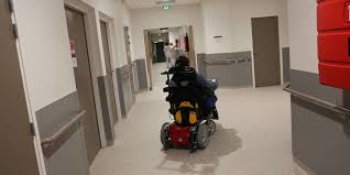 Les violences ayant entraîné une incapacité de travail inférieure ou égale à huit jours ou n'ayant entraîné aucune incapacité de travail sont punies de trois ans d'emprisonnement et de 45 000 euros d'amende lorsqu'elles sont commises : Les Personnes Handicapees Sont Davantage Victimes De Violences