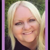 Efrem Reed's Instagram, Twitter & Facebook