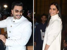 Ranveer Singh Deepika Ranveer Twinning In White Head To Italy For Wedding The Economic Times Kurta pajama is the best rescuer for decades when you are tired of all the fitted outfits. ranveer singh deepika ranveer