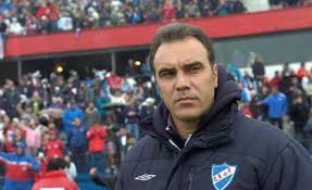 Como jugador, con nacional, obtuvo la copa libertadores y la copa intercontinental en 1988. Martin Lasarte Alchetron The Free Social Encyclopedia