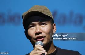 29,019 James Lee Photos & High Res Pictures