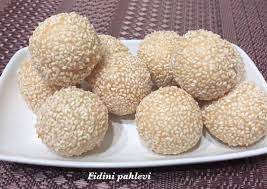 Perlu diketahui bahwa bahan jajanan tradisional onde onde ada dua macam. Resep Onde Onde Anti Meletus Oleh Fidini Pahlevi Cookpad