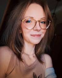 It's been a hot minute since I've posted and it's been an even hotter  minute since I've done a Let's Play so you KNOW it's something special. 👀  PAPER MARIO TTYD PLAYTHROUGH