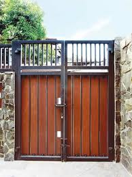 Pagar kayu teras rumah minimalis, model pagar kayu minimalis 2019, pintu pagar kayu geser, harga pagar kayu minimalis modern, pagar kayu 45 model desain pagar kayu rumah minimalisxrumah com meskipun penggunaan pagar dari bahan kayu bisa meningkatkan sisi tampilan rumah namun. Pagar Kayu Teras Rumah Minimalis Contoh Gambar