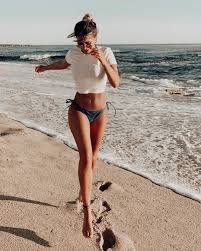 A par disso, o verdadeiro sonho da jovem é iniciar uma carreira no mundo da música. All Together Now Patricia Canta E Encanta Na Tvi E Derrete Coracoes Com Pouca Roupa