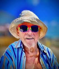 Linda burr was my best friend I knew her from birth. We lived two doors  from each other and did everything together. I used to go to Martello  caravan park with her