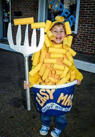 Cute Homemade Costume Made With Toilet Paper Roll Holders And A Laundry Basket Homemade Halloween Costumes Cool Halloween Costumes Boy Halloween Costumes