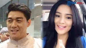 Vokalis seventeen ini melangsungkan pernikahannya dengan citra monica di hotel pullman central park, jakarta barat. Sosok Citra Monica Perempuan Yang Digerebek Bersama Ifan Seventeen Halaman All Tribun Manado
