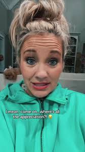 Brooke Riley's Instagram, Twitter & Facebook