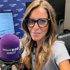 Hi loves 👋 sorry I've been a little quiet lately, but the last two weeks  have been a complete whirlwind 🌪️, so I'm going to have to break it down  in bullet