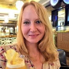 Isabel Conway's Instagram, Twitter & Facebook