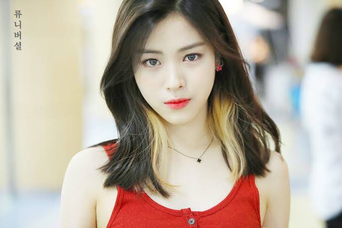 images?q=tbn:ANd9GcRrukPT5ajSfhHmCwhYw-koT1JdH1XskSfumw&usqp=CAU