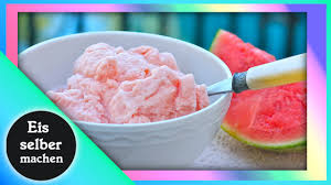 Nach diesem rezept kannst du leckeres wassermelonen eis selber machen, ohne eismaschine. Wassermeloneneis Eis Selber Machen Youtube