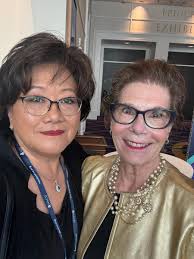 🍌Anna Cheng Catalano 🍌 (@accatalano)