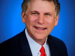 Louisville: WDRB's Bill Lamb returns with 'point of view' editorials