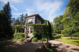 He paid special attention to the path of the sun. Henry Van De Velde S Study In Haus Hohe Pappeln Restored Iconic Houses