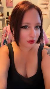 They even gave me my coffee! How sweet! #emeraldpixie #lovethese