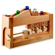 Ökologisch sinnvoll und nachhaltig, robust, stabil und für generationen wird unser holzspielzeug gebaut. Pin Auf Kinetic Sculptures
