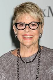 Mary Lee Pfeiffer — Stock Editorial Photo © s_bukley #16001123