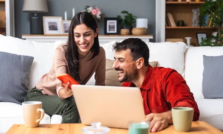 Your Personalized Wedding Website Part 1: Tips and To-Dos For Creating Your  Digital Dream | Zazzle Ideas