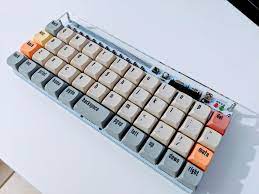 Can I Spam You Guys One Last Time With My Recent Plaid Build Mechanicalkeyboards Graphics Tablets Circuitry Keyboards